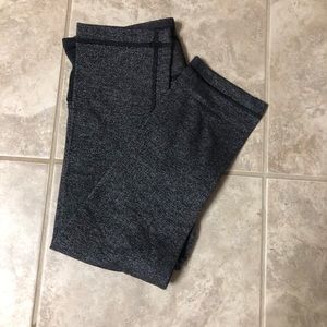 lululemon cropped yoga pants